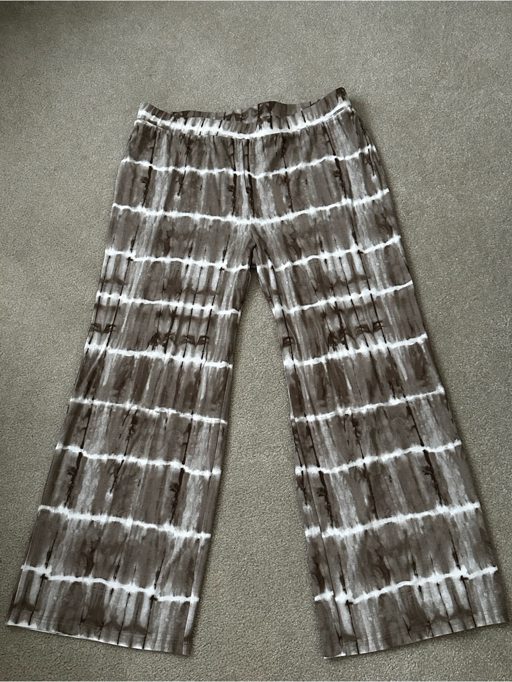 Chico's Zenergy Tie-Dye Wide Leg Pants - Taupe and Ivory
